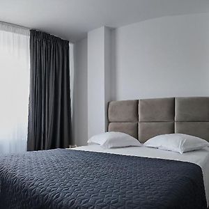 Camera con letto king size